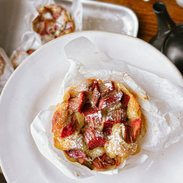 Rhubarb and Ricotta Cake - sweet treat